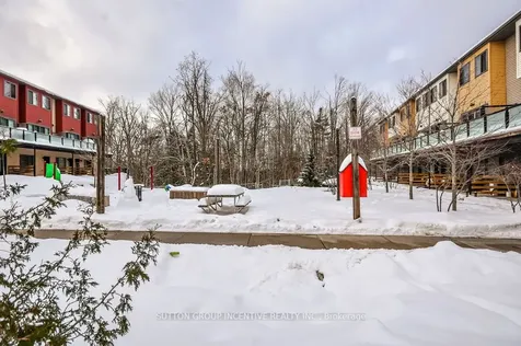369 Essa Road Barrie ON L4N 9C8