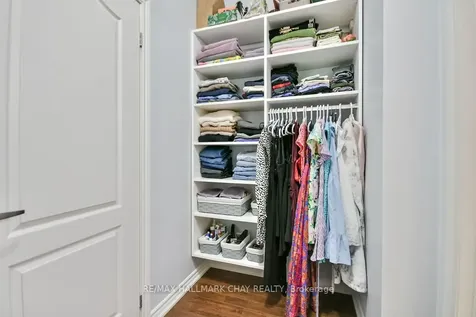 43 Ferndale Drive S Barrie ON L4N 5W6