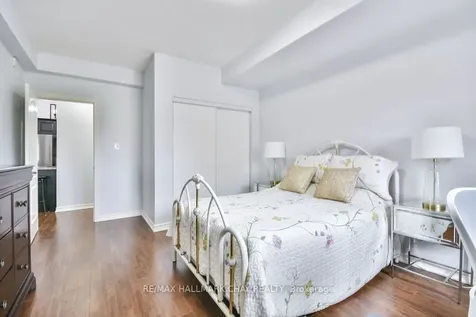 43 Ferndale Drive S Barrie ON L4N 5W6