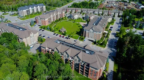 43 Ferndale Drive S Barrie ON L4N 5W6