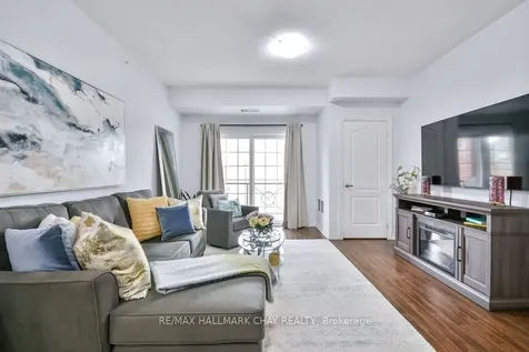 43 Ferndale Drive S Barrie ON L4N 5W6