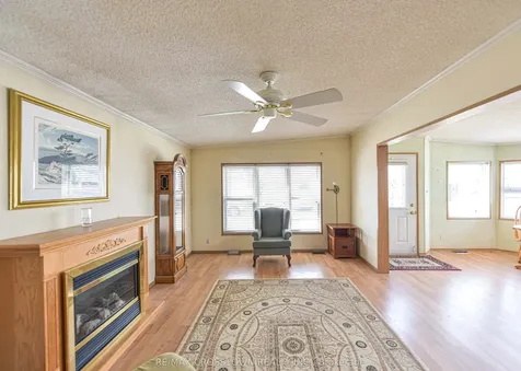 4101 Wesley Street Severn ON L3V 0V4