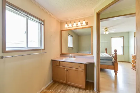 4101 Wesley Street Severn ON L3V 0V4