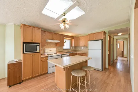 4101 Wesley Street Severn ON L3V 0V4