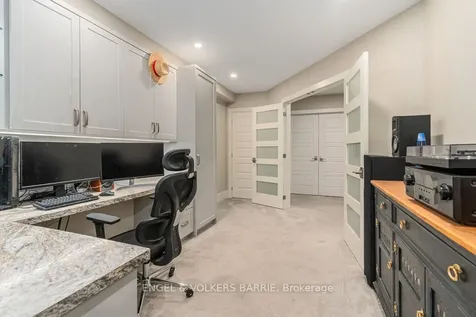 77 Mennill Drive Springwater ON L9X 0J2