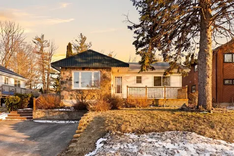 209 Cliff Road Barrie ON L4N 3X5