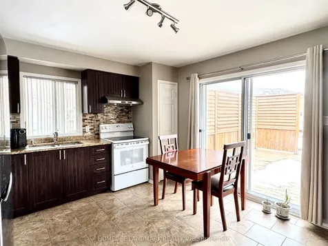32 Simmons Crescent Barrie ON L4N 7T7
