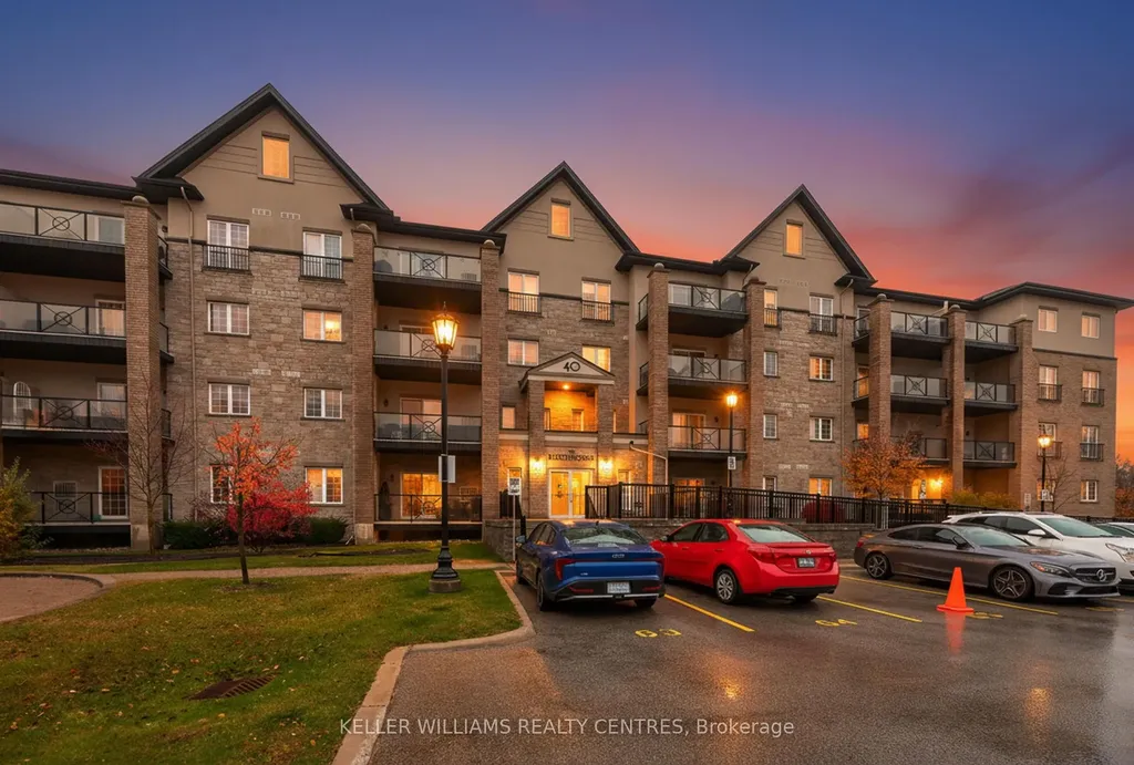 40 Ferndale Drive S Barrie ON L4N 2L3