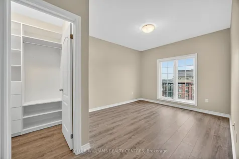 40 Ferndale Drive S Barrie ON L4N 2L3