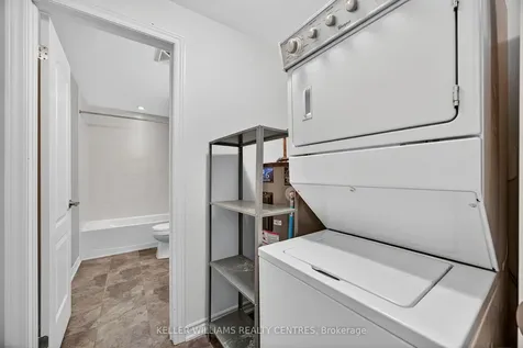 40 Ferndale Drive S Barrie ON L4N 2L3