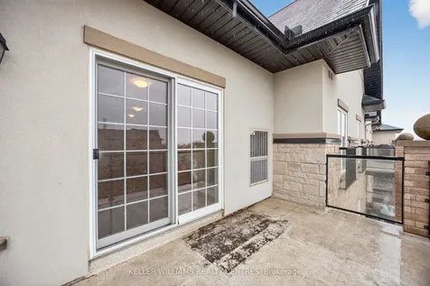 40 Ferndale Drive S Barrie ON L4N 2L3