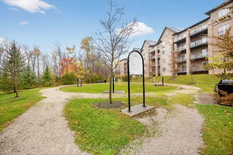 40 Ferndale Drive S Barrie ON L4N 2L3