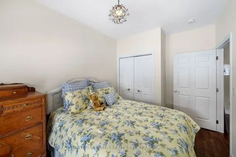 175 Lucy Lane Orillia ON L3V 0G3