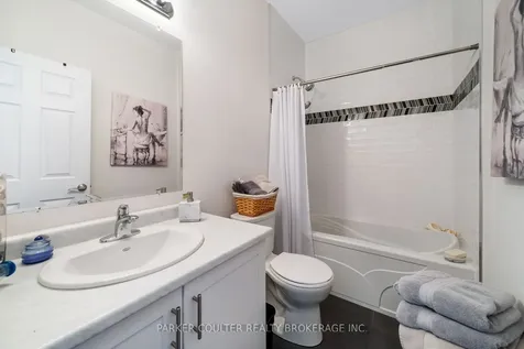175 Lucy Lane Orillia ON L3V 0G3