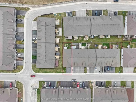 175 Lucy Lane Orillia ON L3V 0G3