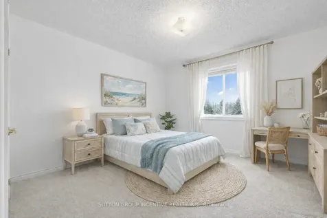 60 O'neill Circle Springwater ON L0L 2K0
