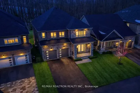 27 Franklin Trail Barrie ON L9J 0J1