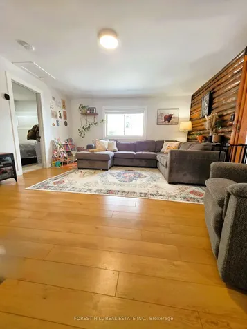 2224 Lakeshore Road E Oro-medonte ON L0L 1T0