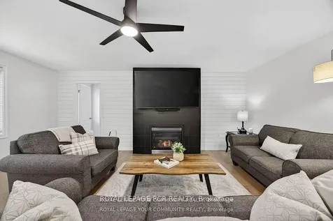 135 Huronwoods Drive Oro-medonte ON L0K 1E0
