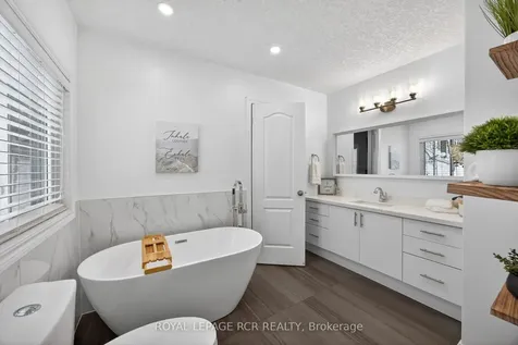 135 Huronwoods Drive Oro-medonte ON L0K 1E0