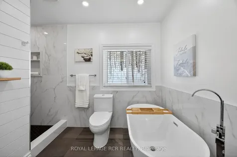 135 Huronwoods Drive Oro-medonte ON L0K 1E0