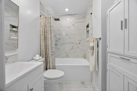 135 Huronwoods Drive Oro-medonte ON L0K 1E0