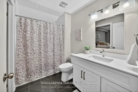 135 Huronwoods Drive Oro-medonte ON L0K 1E0