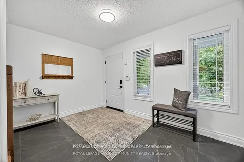 135 Huronwoods Drive Oro-medonte ON L0K 1E0