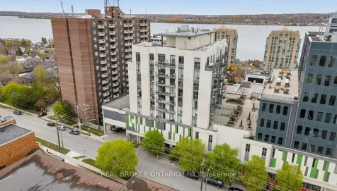 111 Worsley Street Barrie ON L4M 0J5