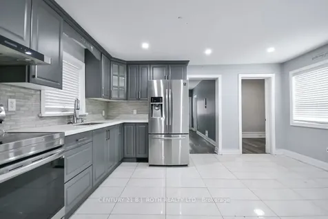 44 Sanford Street Barrie ON L4N 3C4