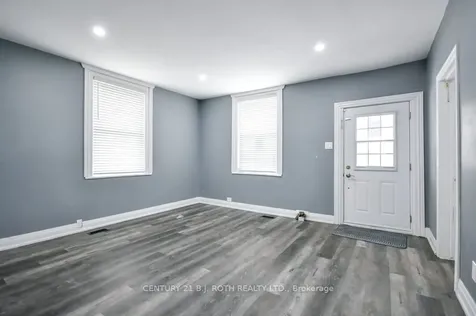 44 Sanford Street Barrie ON L4N 3C4
