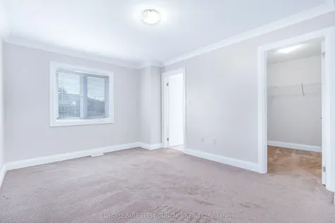 29 Madelaine Drive Barrie ON L9J 0G8