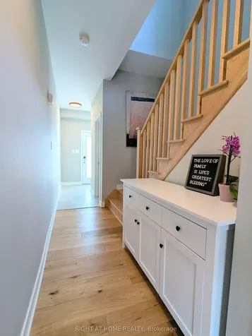 22 Westwood Avenue Barrie ON L9J 0M6