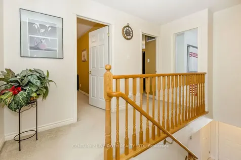 212 Pringle Drive Barrie ON L4N 0P5