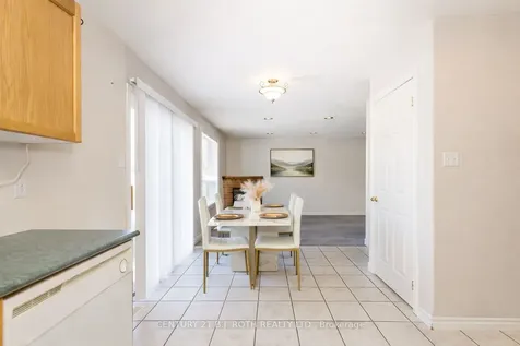 212 Pringle Drive Barrie ON L4N 0P5