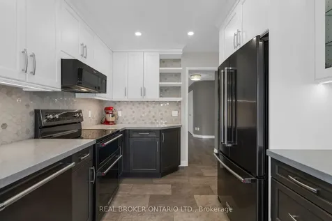 53 Taylor Drive Barrie ON L4N 8K6