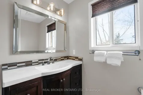 53 Taylor Drive Barrie ON L4N 8K6