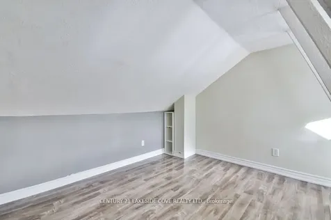 81 Laguna Parkway N Ramara ON L0K 1B0