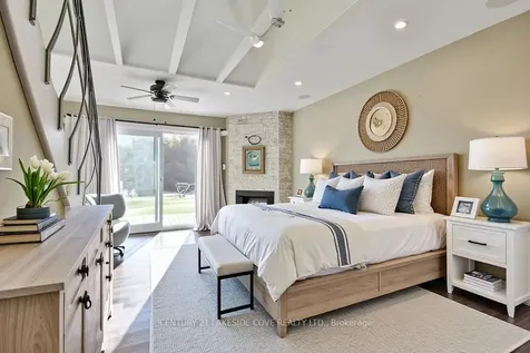 81 Laguna Parkway N Ramara ON L0K 1B0