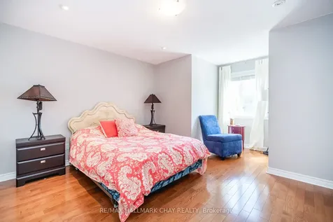 57 High Vista Drive Oro-medonte ON L4M 4Y8