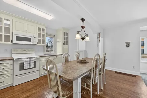 65 Donald Street Barrie ON L4N 1E5