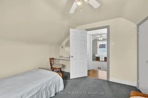 65 Donald Street Barrie ON L4N 1E5
