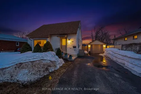 65 Donald Street Barrie ON L4N 1E5