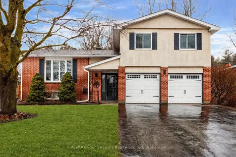 218 Datas Drive Clearview ON L0M 1S0