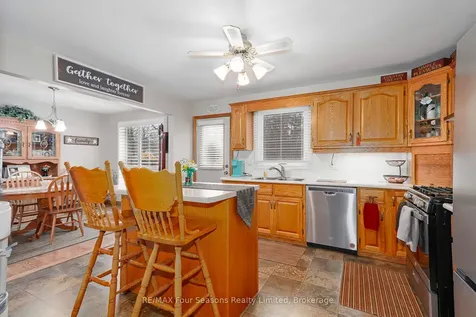 218 Datas Drive Clearview ON L0M 1S0