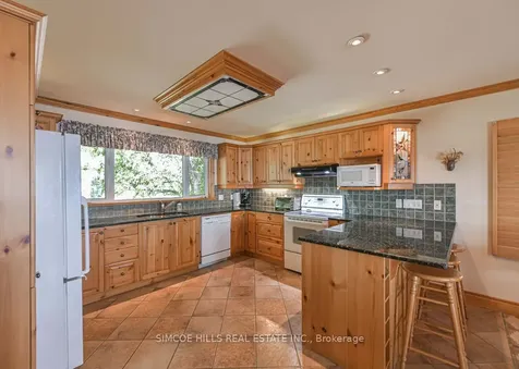 4283 Plum Point Road Ramara ON L3V 0L4
