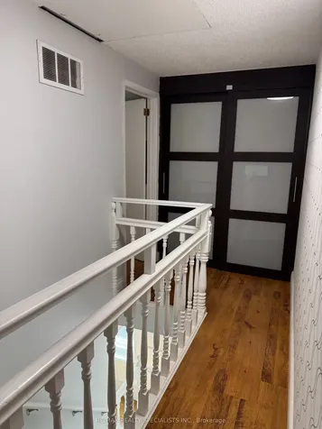 49 Sanford Street Barrie ON L4N 3C3