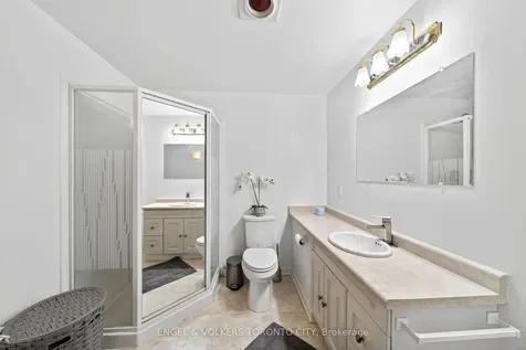 168 Hurst Drive Barrie ON L4N 8P6