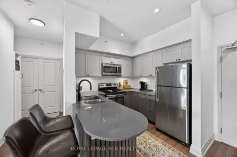5 Greenwich Street Barrie ON L4N 7Y8