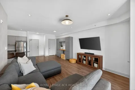 5 Greenwich Street Barrie ON L4N 7Y8